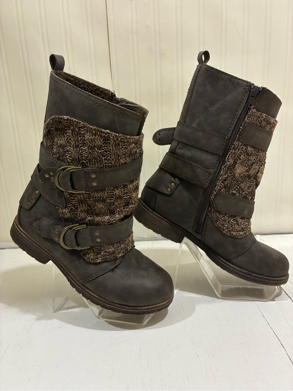 Women’s Brown Knit-Accent Buckle Boots